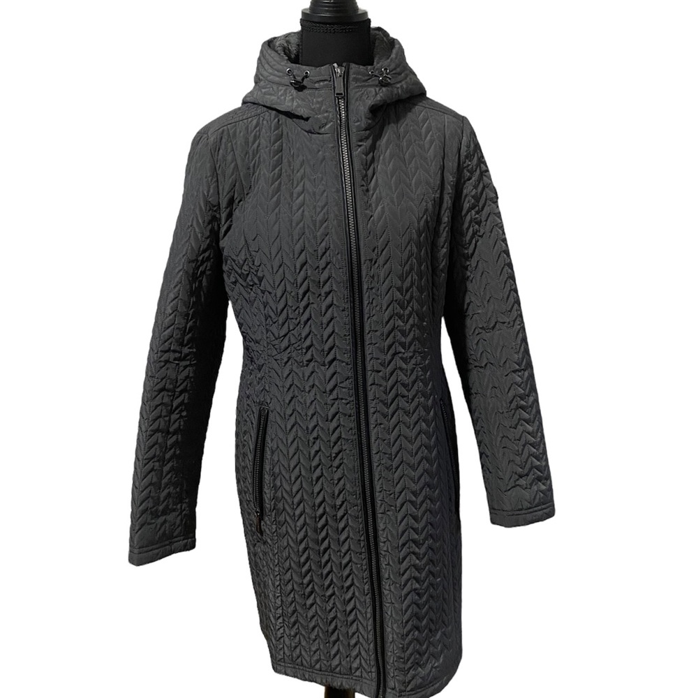 BCBGeneration Gray 3/4 length coat size L, very good condition
